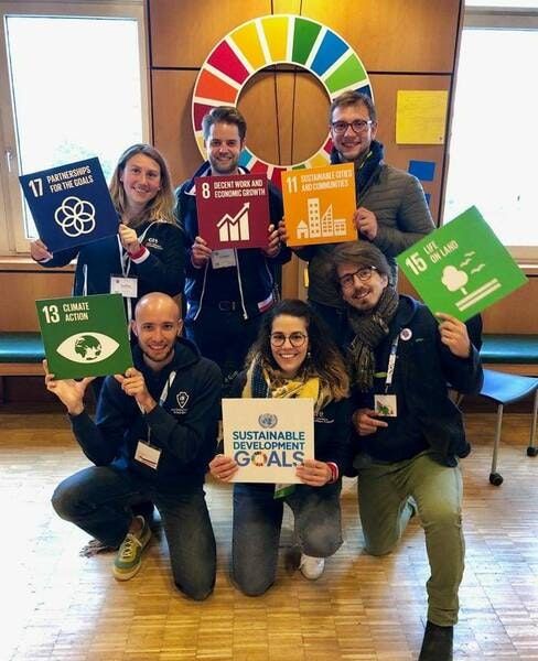 les bénévoles de la jcef